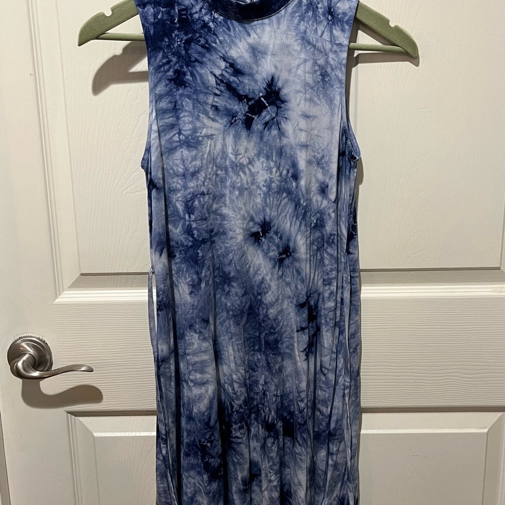 Blue Tie-Dye Sleeveless Dress